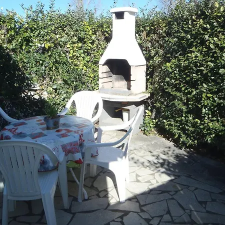 3 Pces Mez 42m2 + Terrasse 11m2 Ref 4054 * Le Castellas